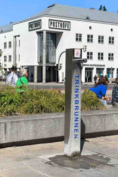 Trinkwasser-Säule Bahnhofvorplatz