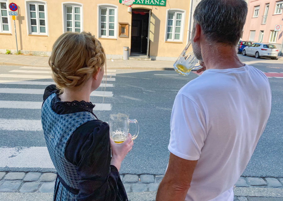 gaeste_goldstueck_dirndl_zehn_jahre_33