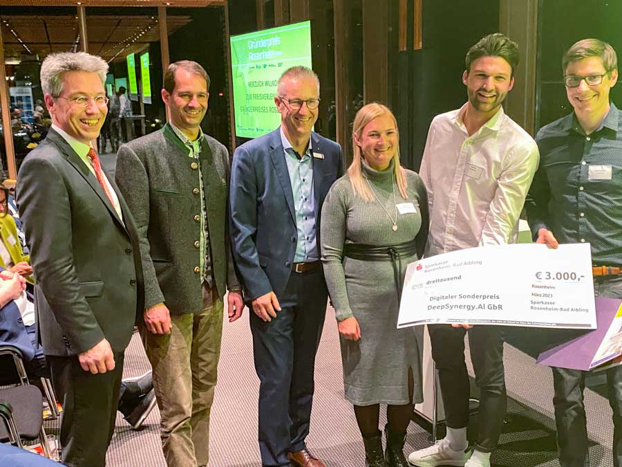 Gründerpreis Platz 3 belegte Johannes Lechner und Sebastian Hauser mit ihrer Geschäftsidee "MetallteQ"
