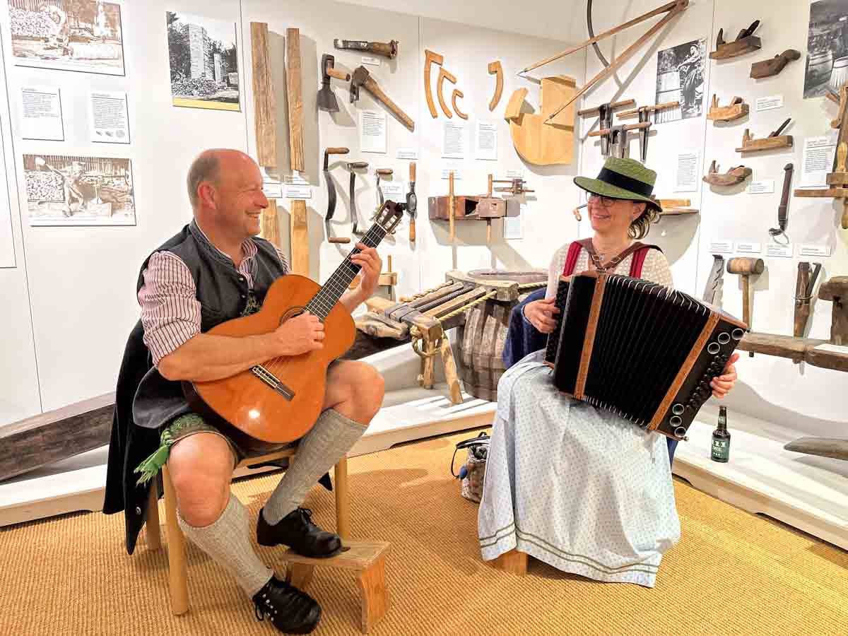 ausstellung holzverbindungen holztechnisches museum credit stadttipps rosenheim 11