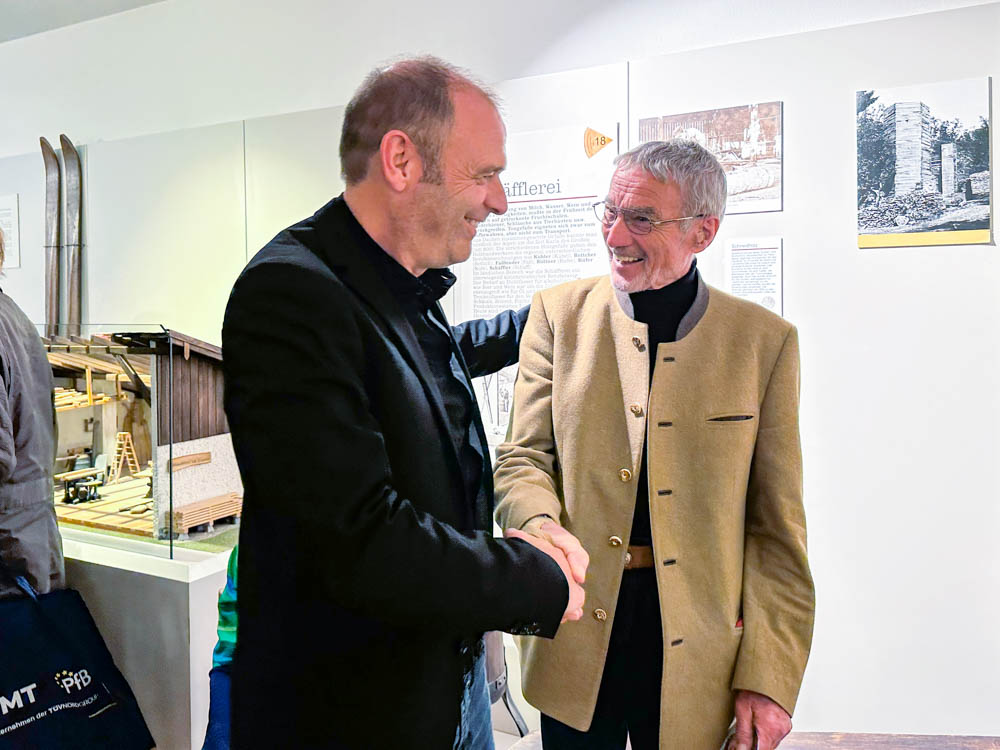 werkstoffe_aus_holz_holztechnisches_museum_copyright_stadttipps_rosenheim_38