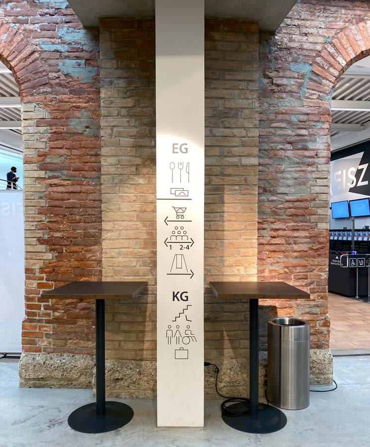 Lokschuppen Rosenheim Innenbereich