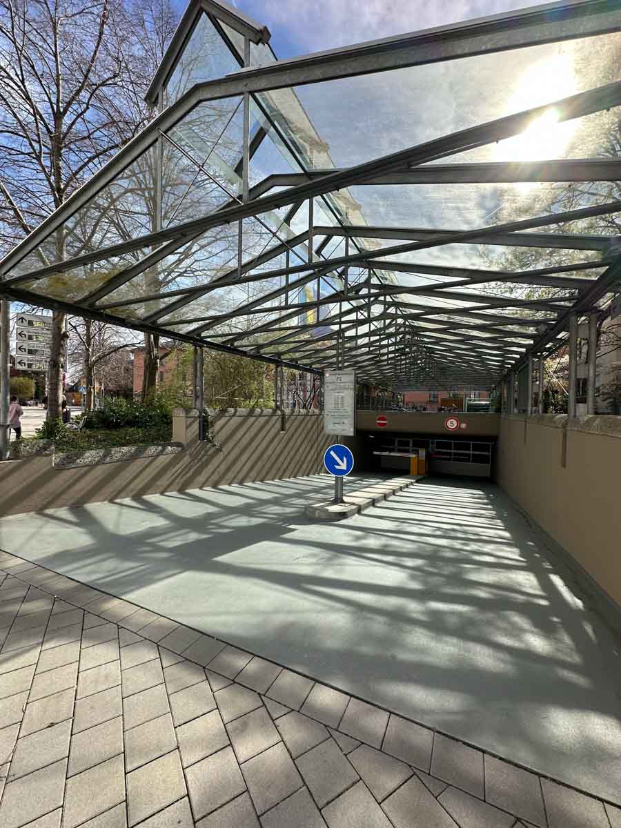 In diesen Rosenheimer Parkhäusern 1 Stunde kostenfrei parken