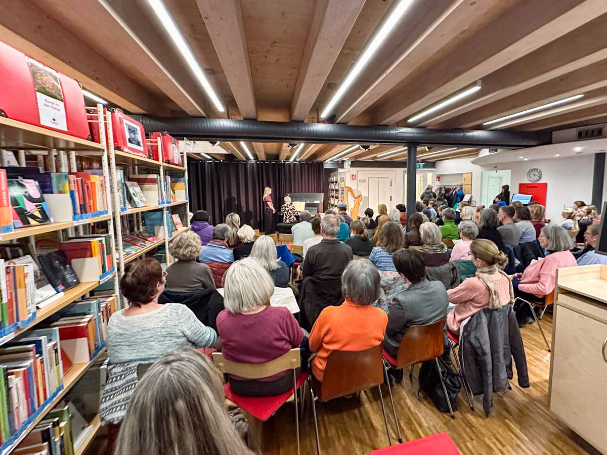 stadtbibliothek musik blaue stunde credit stadttipps rosenheim 01