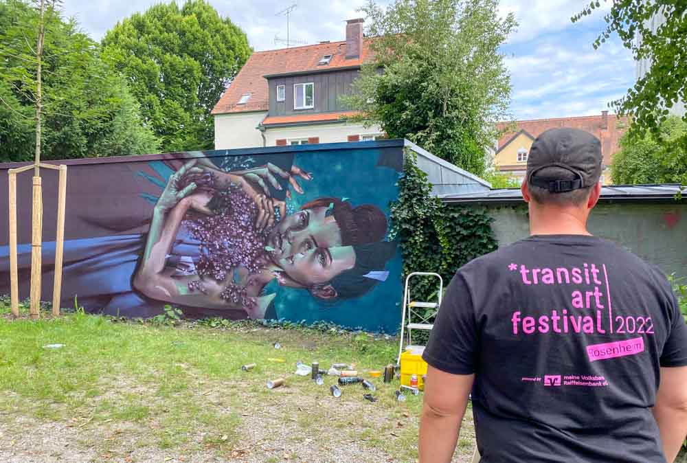 Transit Art Rosenheim - Wand Sozialrathaus Garage