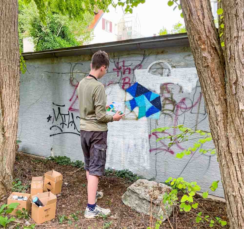 Transit Art Rosenheim - Wand Sozialrathaus Garage Heimat Emil Hegemann