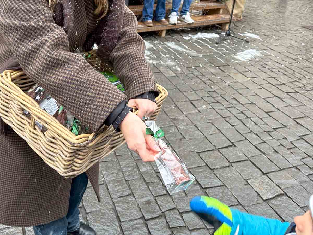 weihnachtssingen christkindlmarkt credit stadttipps rosenheim 04