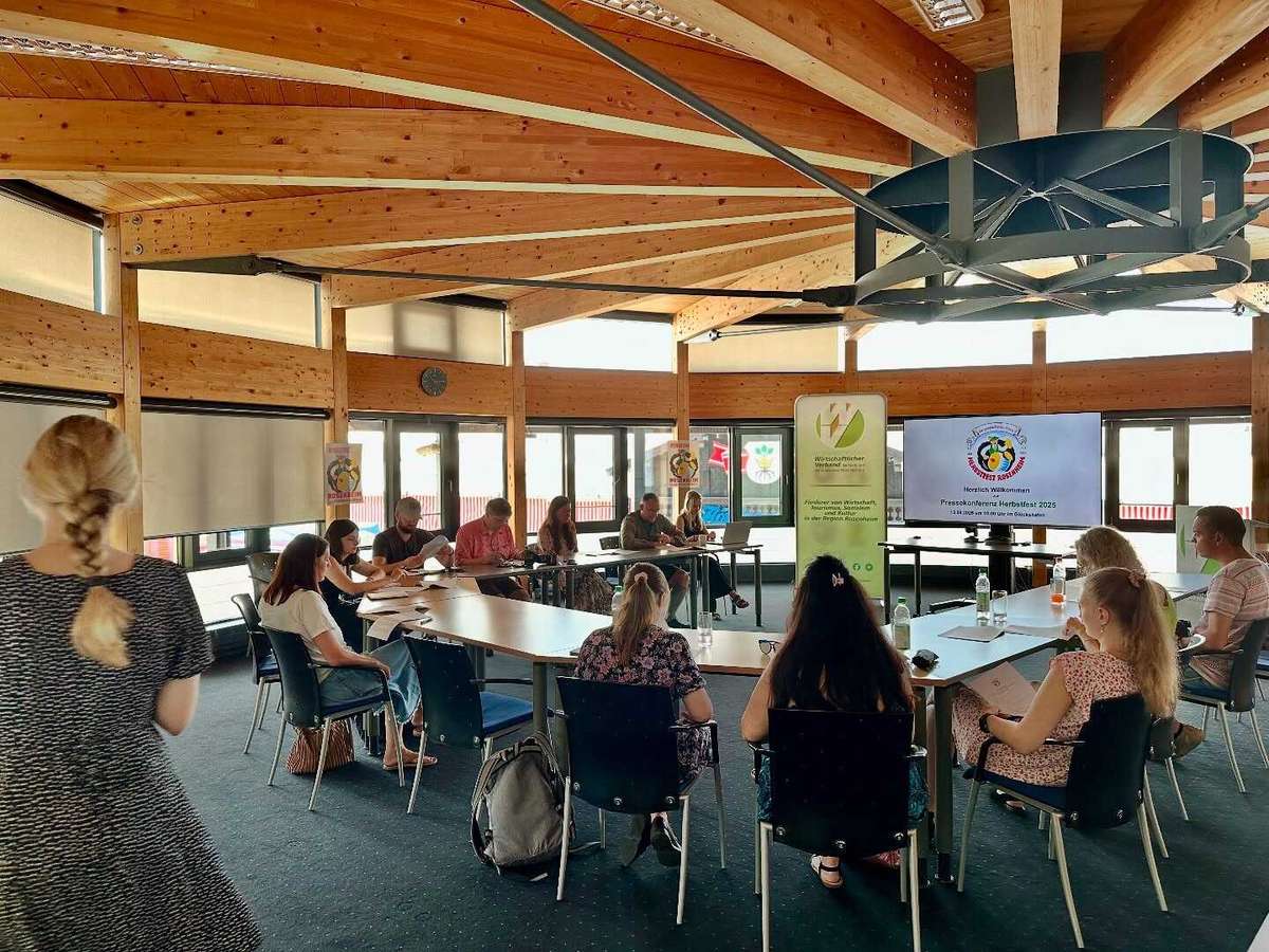 Herbstfest Pressekonferenz im Wirtschaftlichen Verband