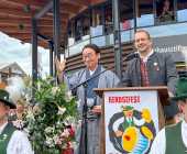 Servus! Ozapft is! Bilder vom Herbstfest Rosenheim_03