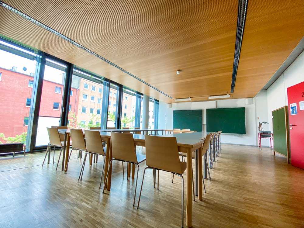 vhs_rosenheim_kursraum_@stadttipps_rosenheim