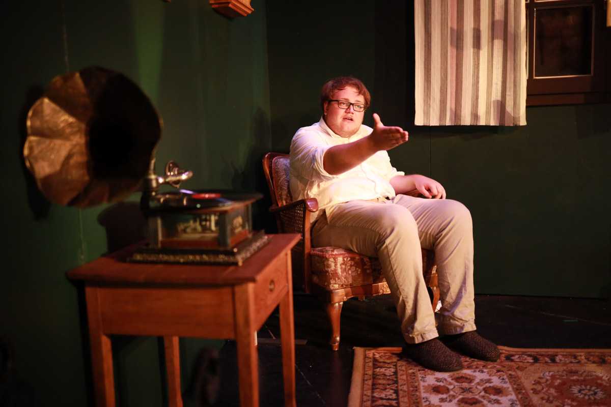 der_kontrabass_daniel_hutter_copright_werner_kaminsky