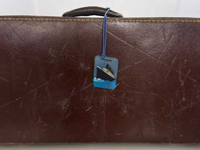 Eigenen Titanic-Kofferanhänger entwerfen im Titanic Workshop