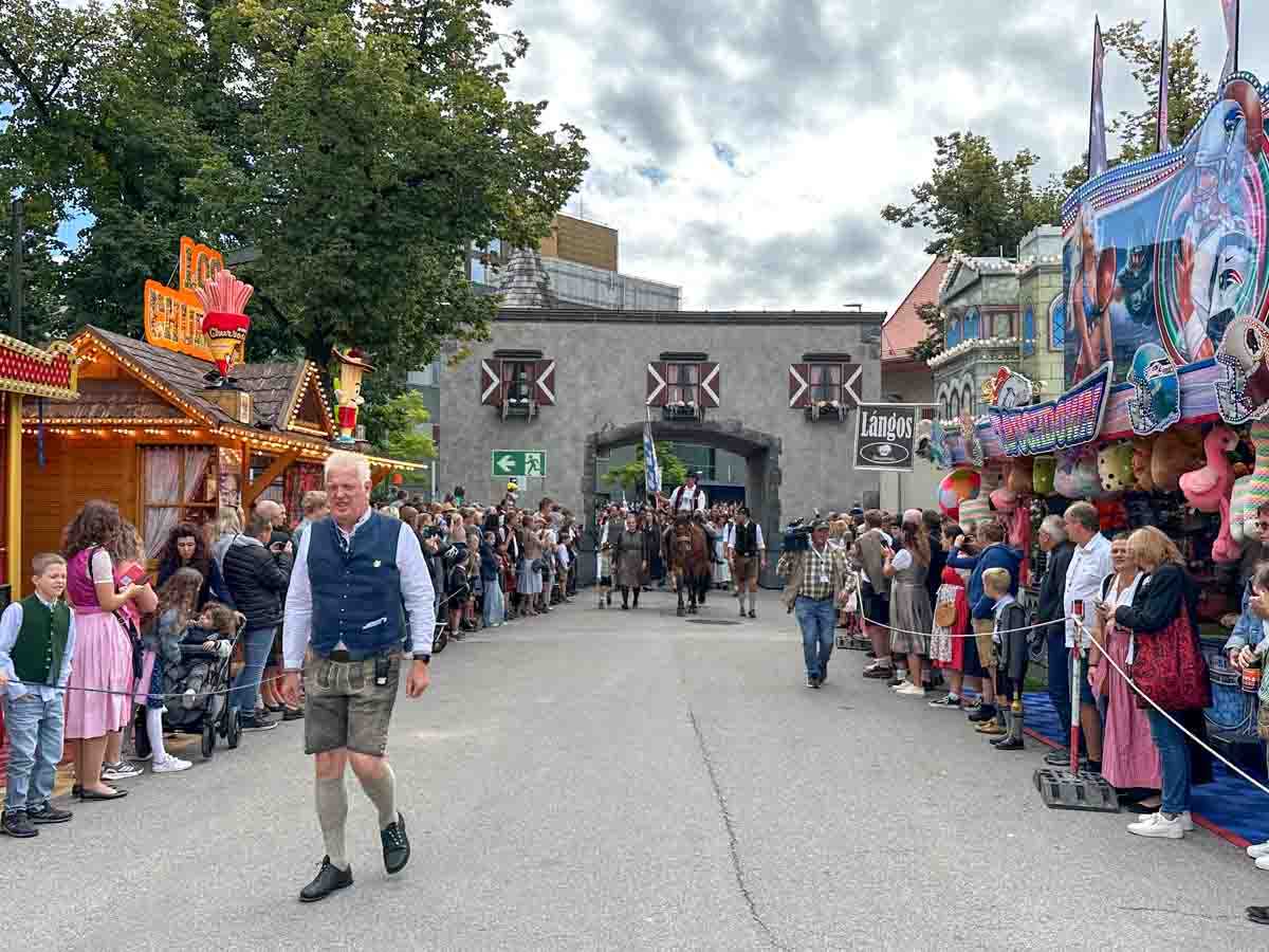 herbstfest-rosenheim-credit-stadttipps-010