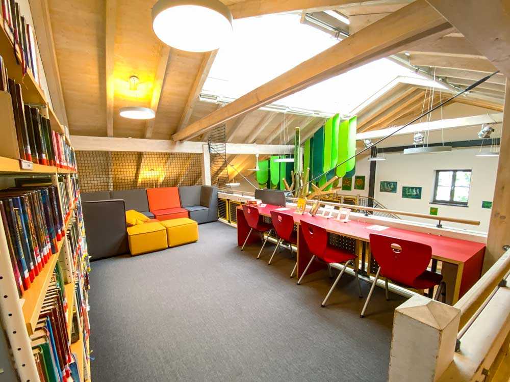 kinderhaus_arbeitsplaetze_leseecke_stadtbibliothek@stadttipps_rosenheim