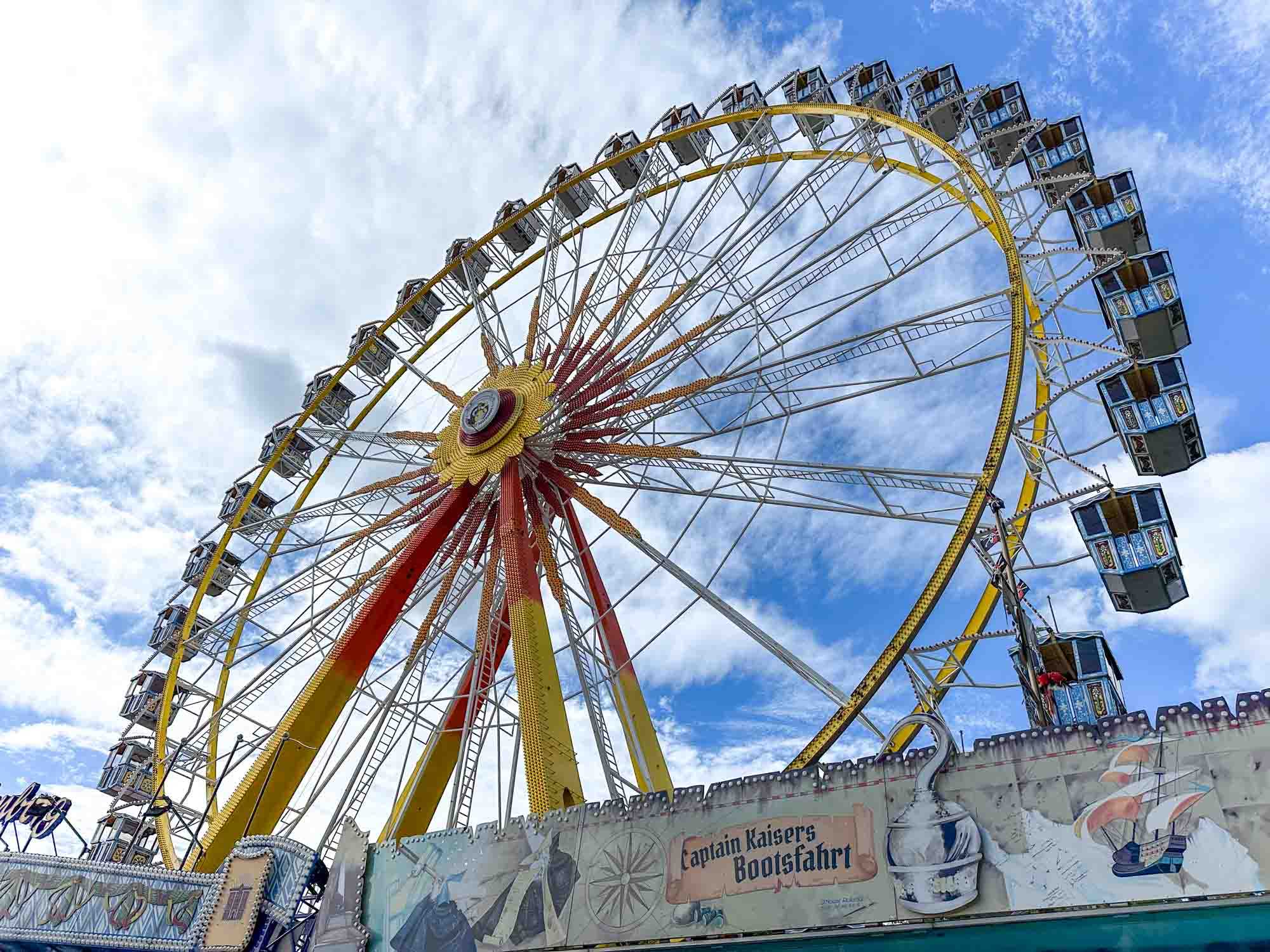 riesenrad-herbstfest-credit-stadttipps-rosenheim-4x3-03