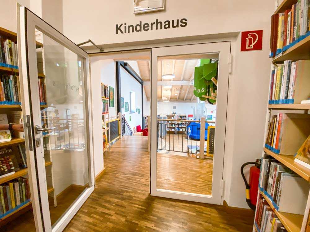 eingang_kinderhaus_stadtbibliothek@stadttipps_rosenheim