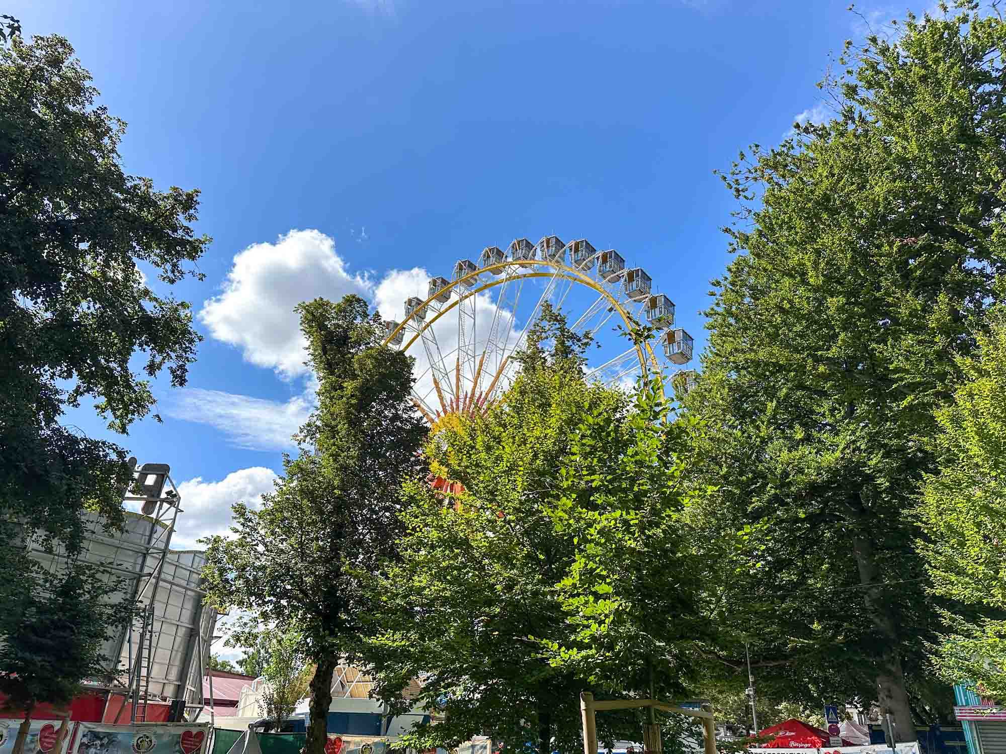 riesenrad-herbstfest-credit-stadttipps-rosenheim-4x3-01